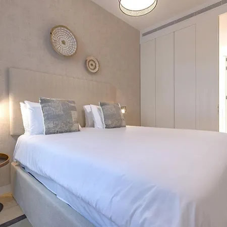Ando Living - Douradores House Lisbon