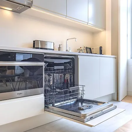 Ando Living - Douradores House Апартаменты *