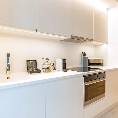 Ando Living - Douradores House 4* Lizbona
