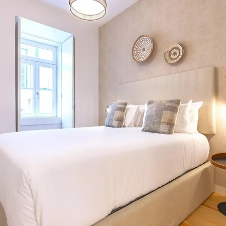 Апартаменты Ando Living - Douradores House