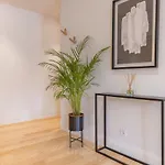 Ando Living - Douradores House Апарт-отель