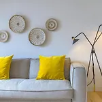 Апарт-отель Ando Living - Douradores House Лиссабон