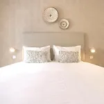 Ando Living - Douradores House Апарт-отель Лиссабон
