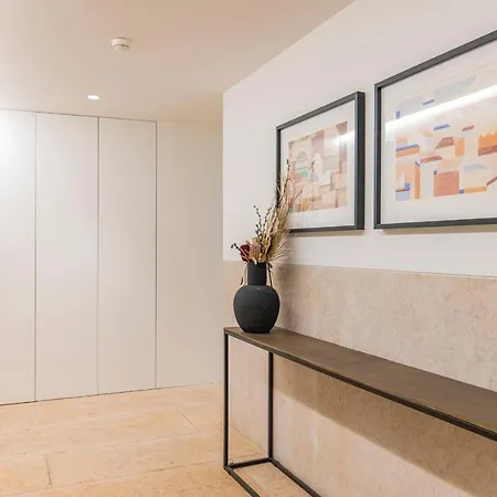 Ando Living - Douradores House דירה ליסבון