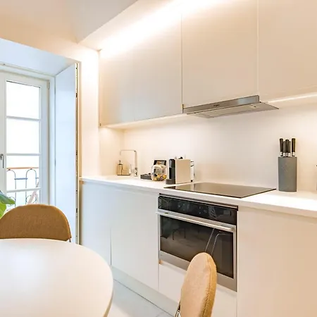 Ando Living - Douradores House דירה *