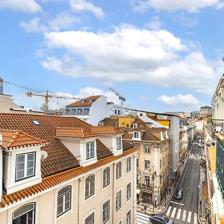 Ando Living - Douradores House דירה *