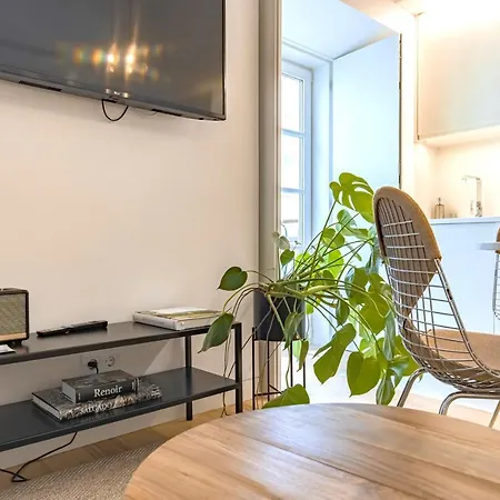 Ando Living - Douradores House דירה *